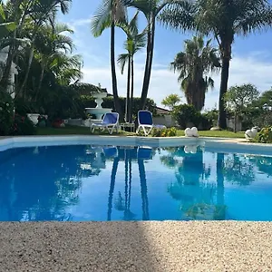  Villa Famosa España